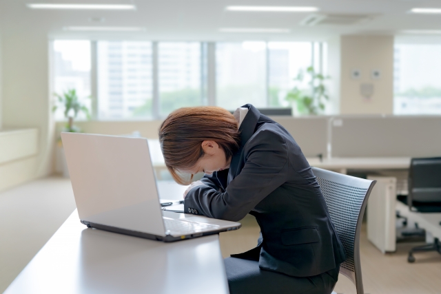 やる気をなくした女性社員
